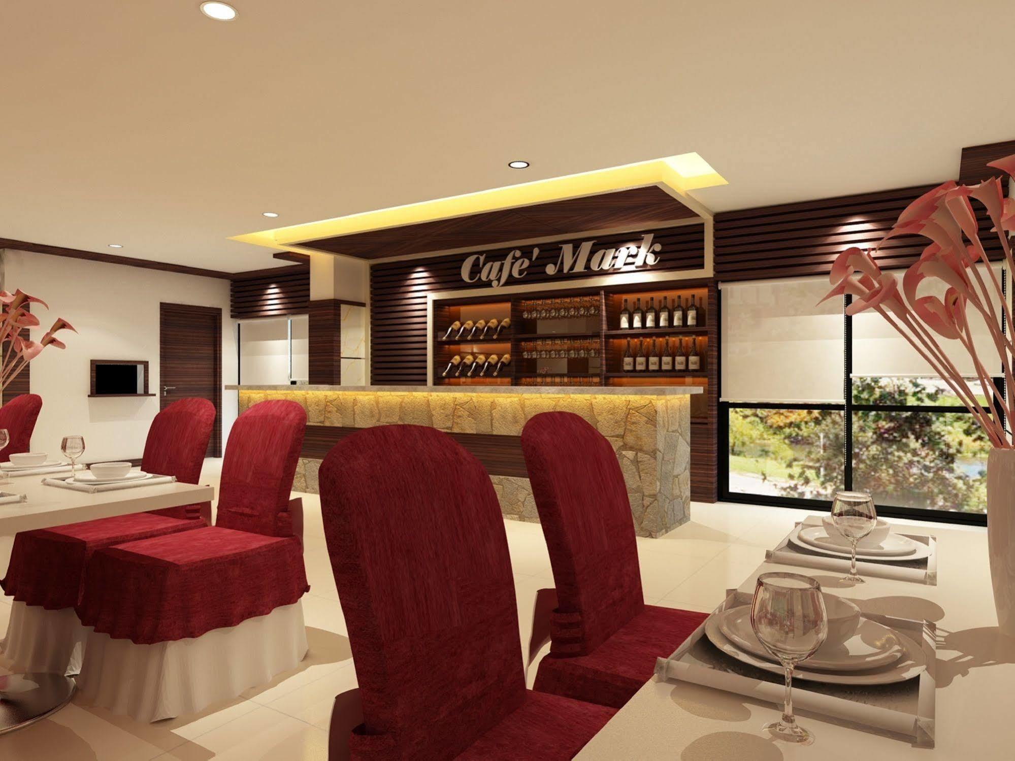 Hallmark Regency Hotel - Johor Bahru Eksteriør billede