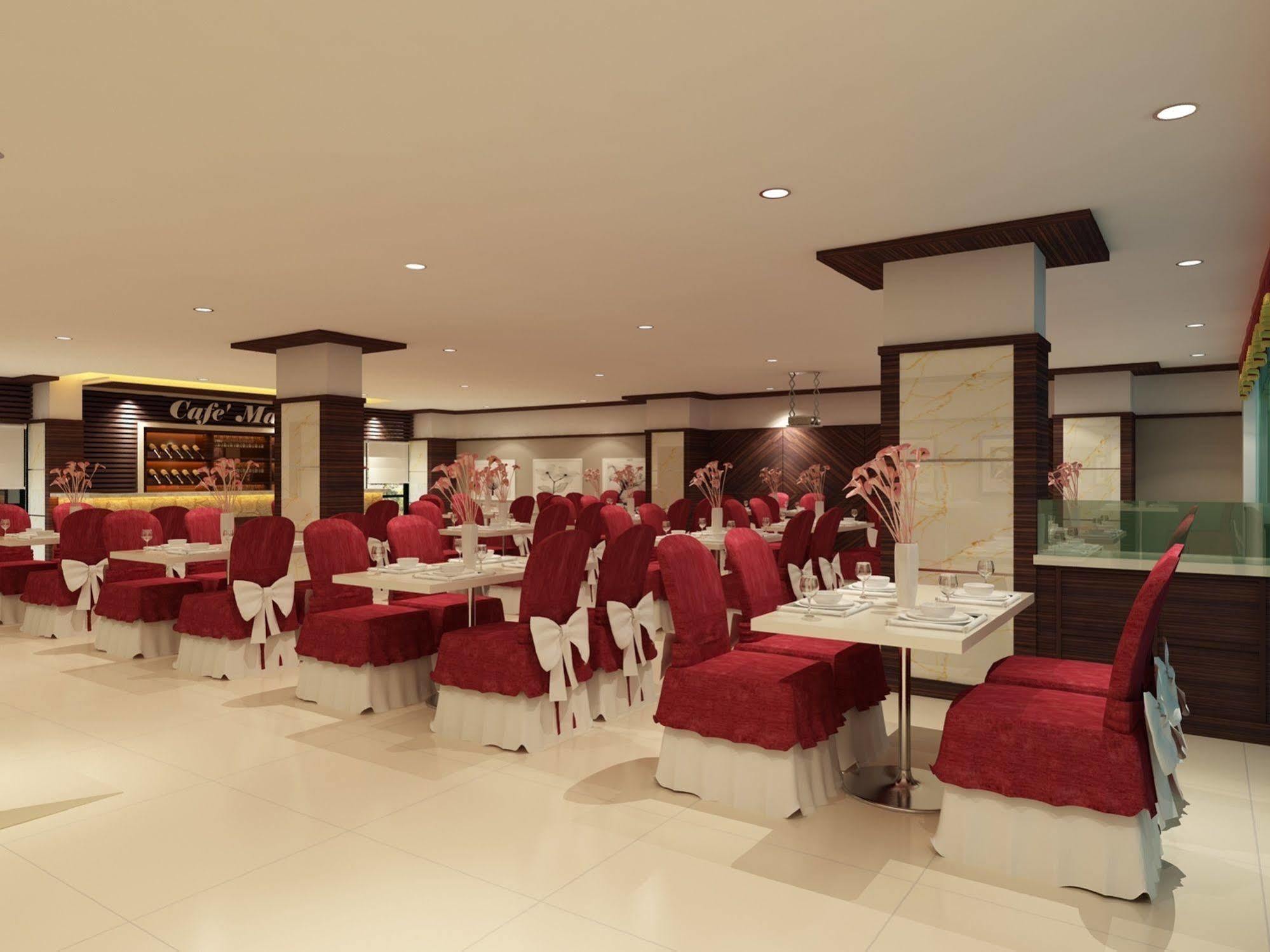 Hallmark Regency Hotel - Johor Bahru Eksteriør billede