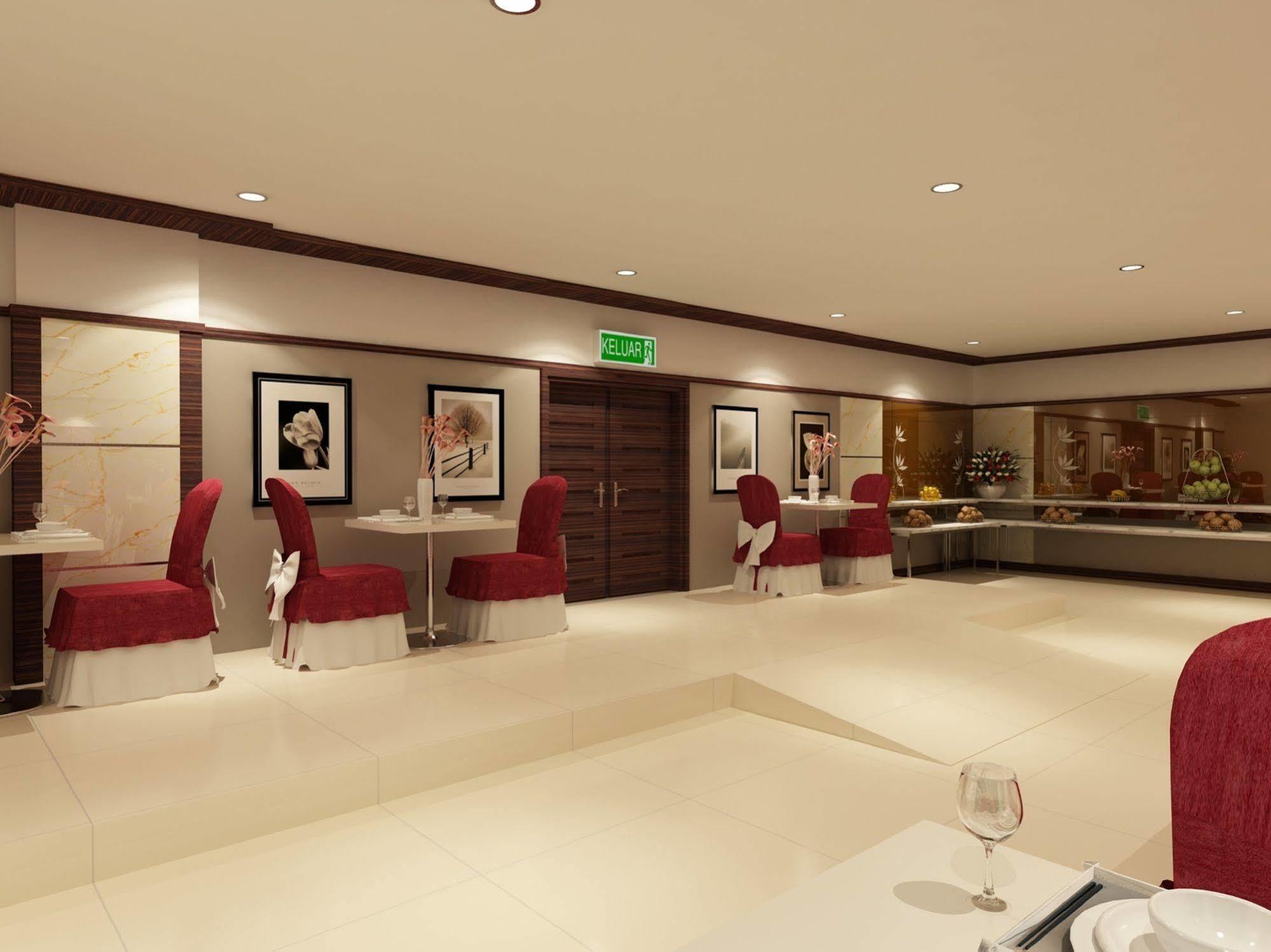 Hallmark Regency Hotel - Johor Bahru Eksteriør billede
